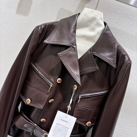 Chaqueta de cuero con cintura