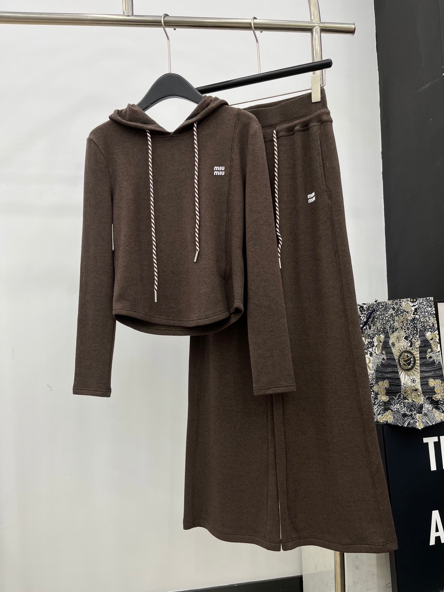 New Fall/Winter 25 Set!