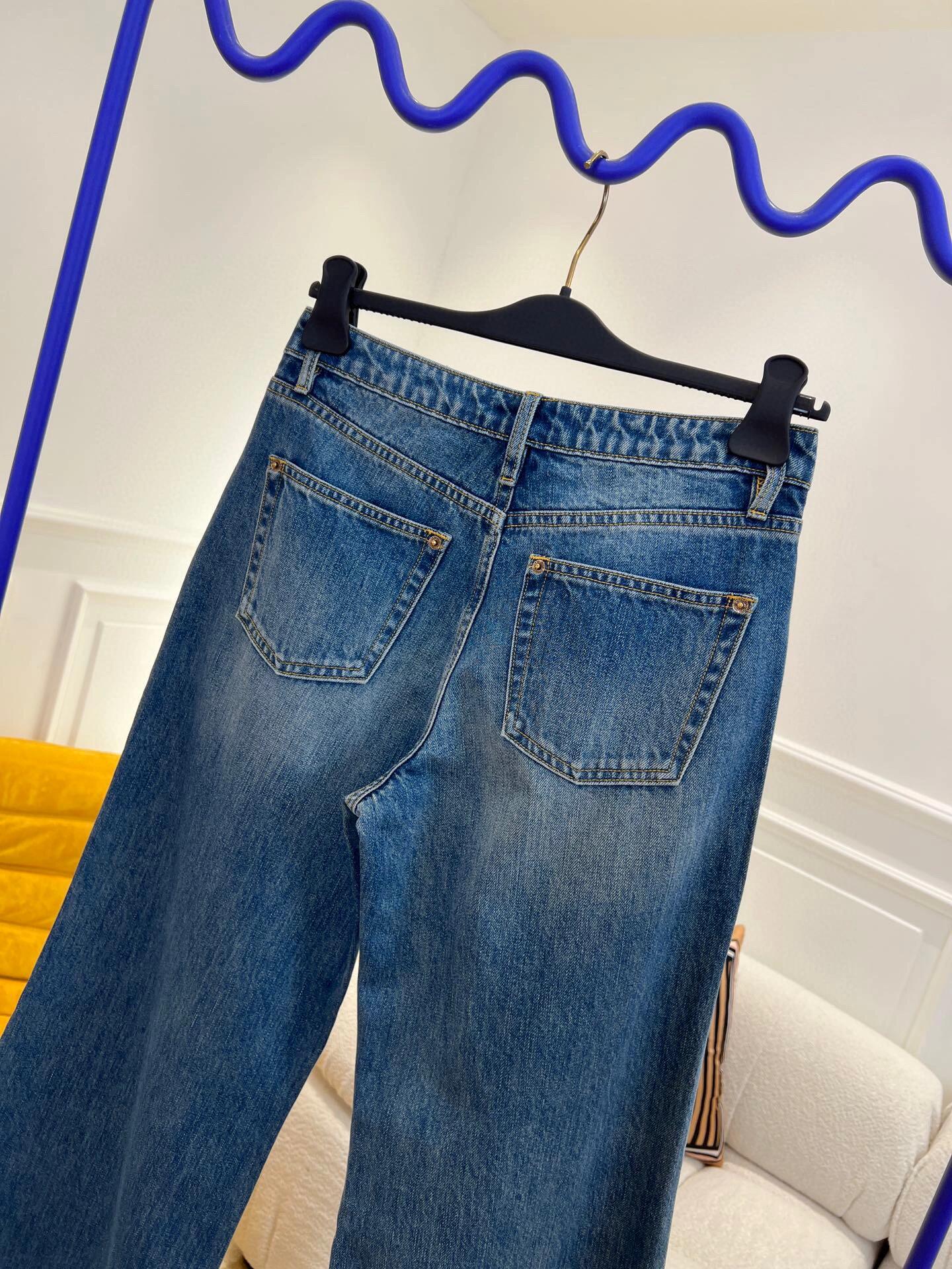Jeans mit Taschenprint