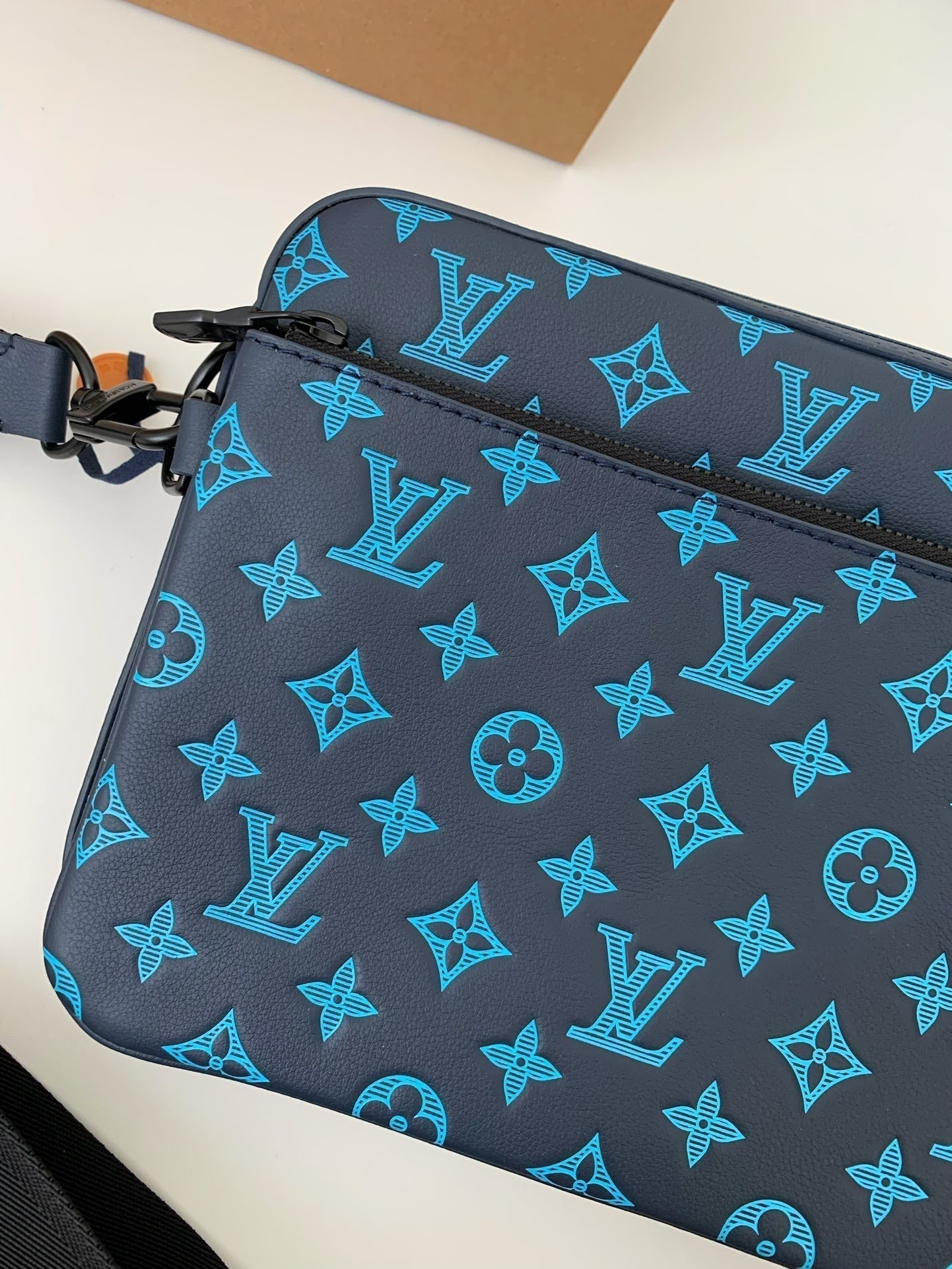 Nuevo trío masculino