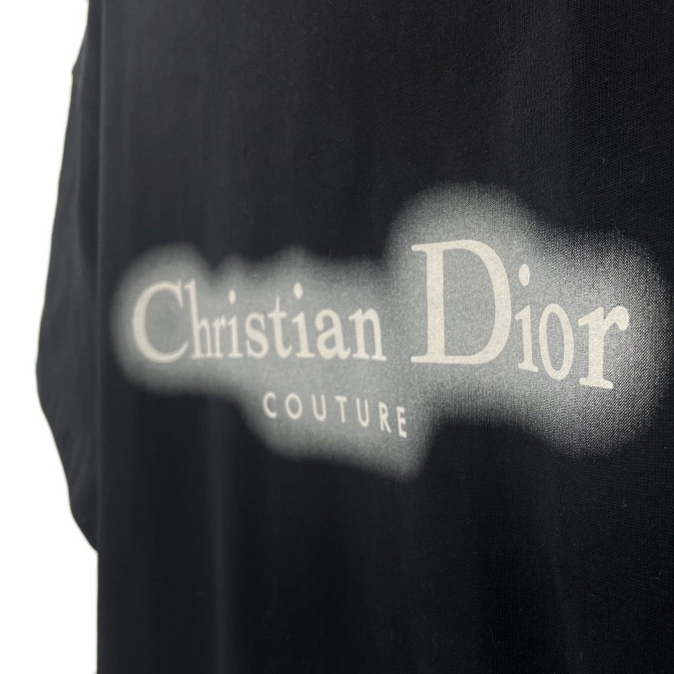 Fluoreszierende Kurzarmshirts mit Aufdruck.