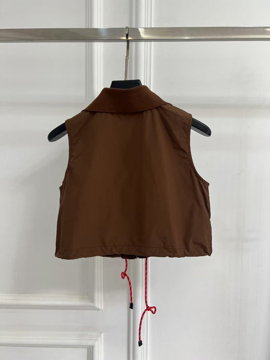 Neue kurze Nylonweste