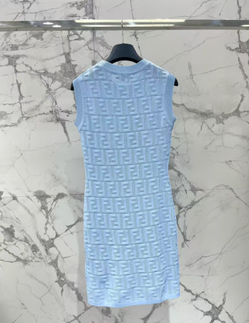 neues Westenkleid