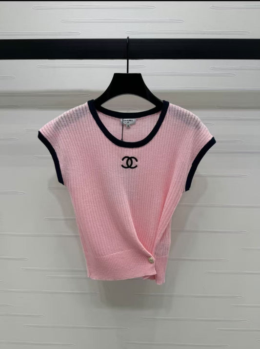 Kurzärmeliges Strickoberteil mit Logo