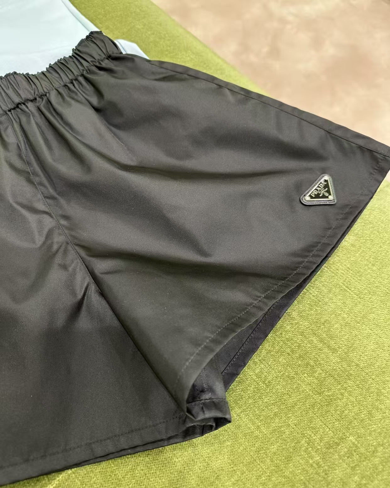 Women's ๐ฅ๐ฒ ๐ก๐๐น๐ผ๐ป Recycled Nylon Shorts ๐ค