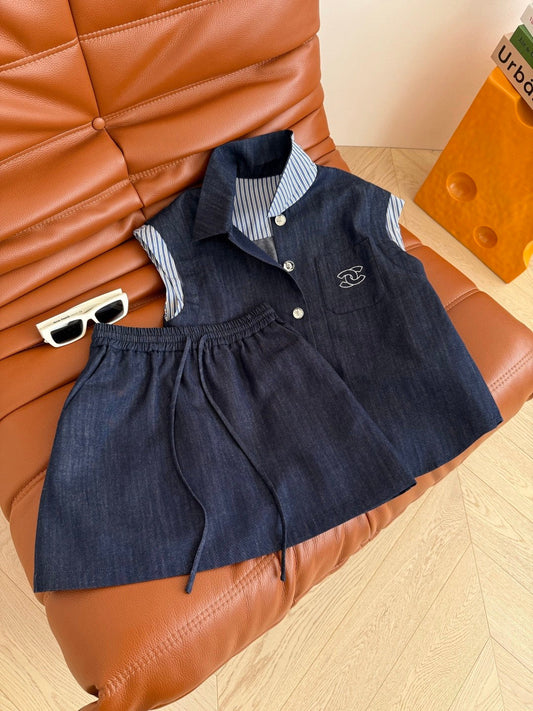 Denim im Vintage-Stil mit gesticktem Doppel-C-Muster