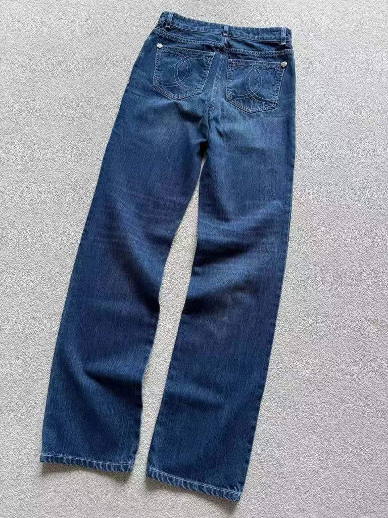 Hidden-style pants