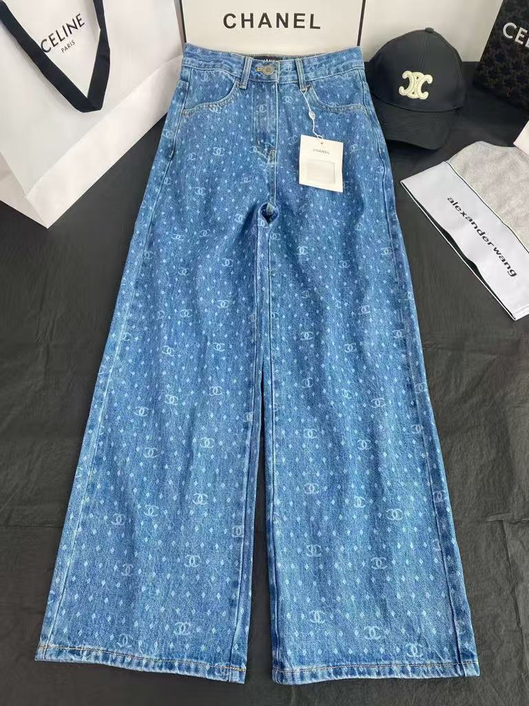 Order these wide-leg straight-leg pants.