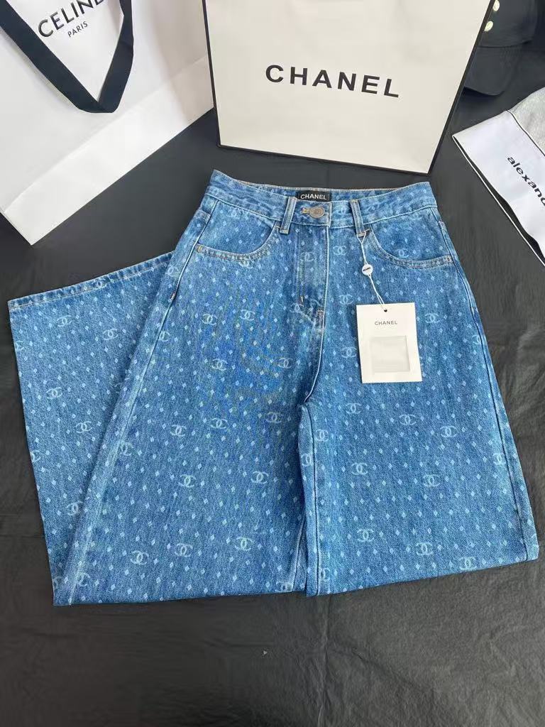 Order these wide-leg straight-leg pants.