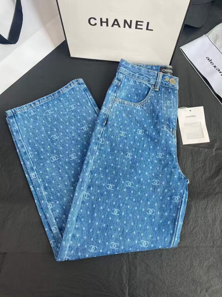 Order these wide-leg straight-leg pants.