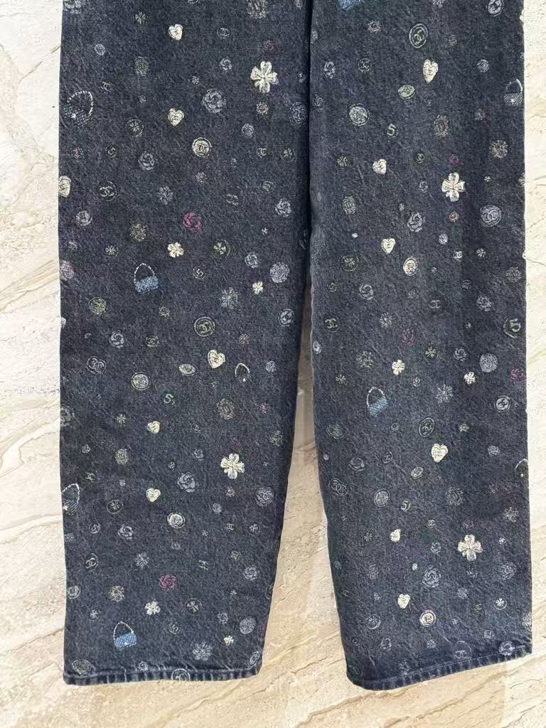 printed jeans