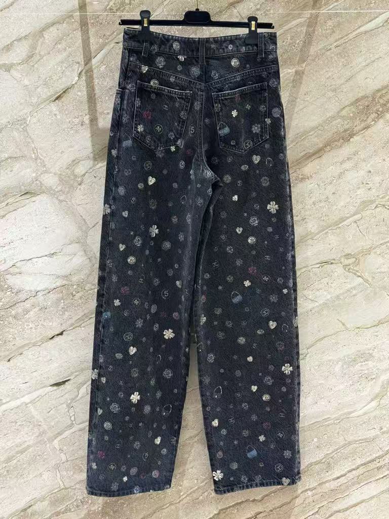 printed jeans