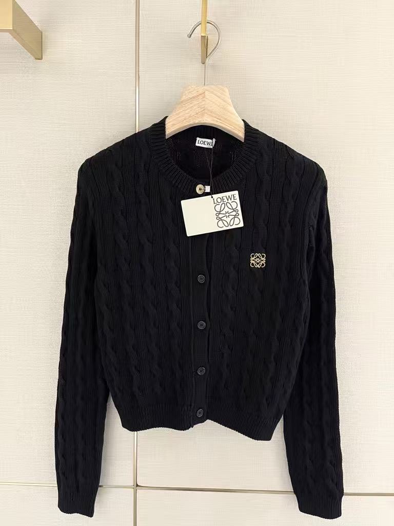 Embroidered logo cable-knit cardigan