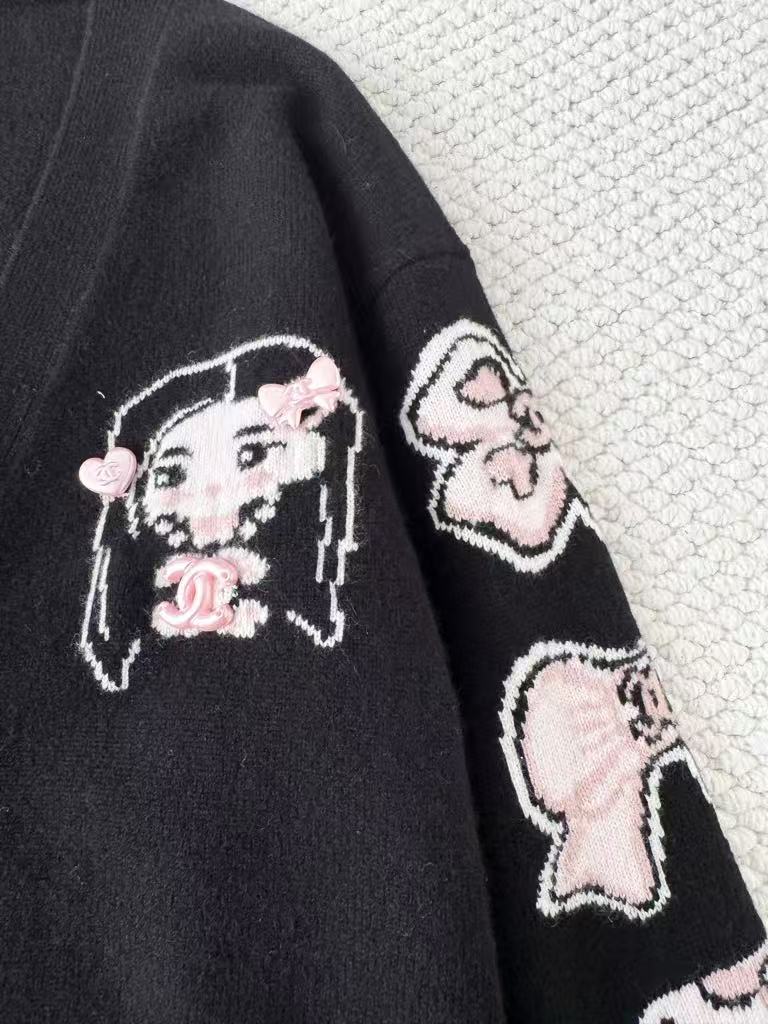 Cartoon girl pattern knitted cardigan