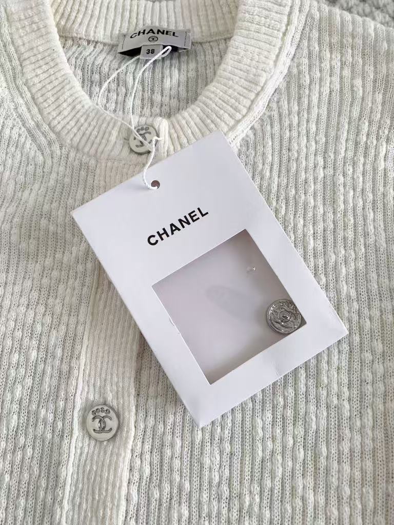 Beach Series Grain Texture Long Sleeve Crewneck Knit Cardigan
