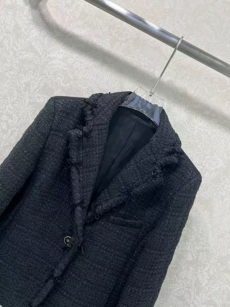 New Fall/Winter collection: French-inspired floral lapel and bow-tie cropped tweed jacket.