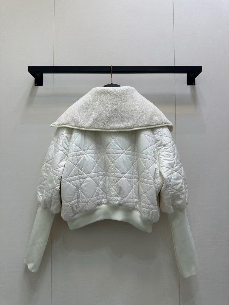Navy collar lambswool coat