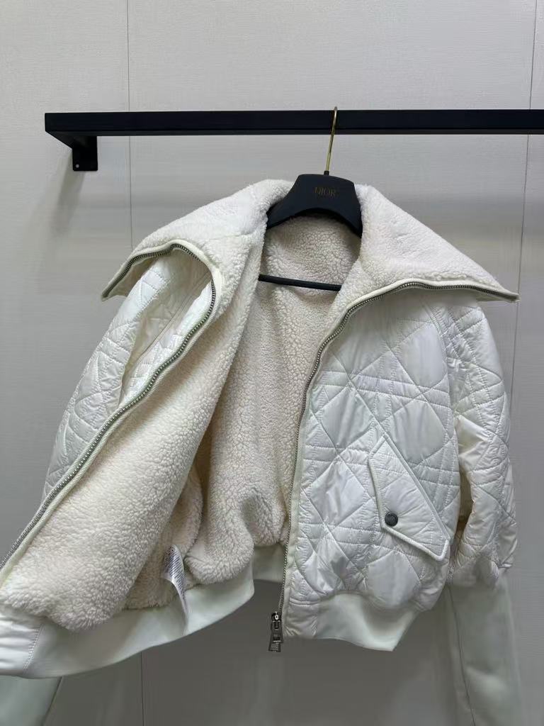 Navy collar lambswool coat