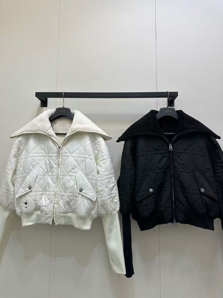 Navy collar lambswool coat