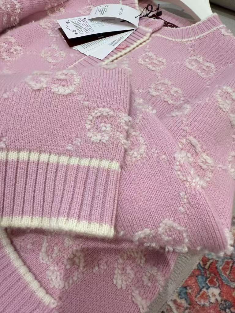 Full jacquard cardigan