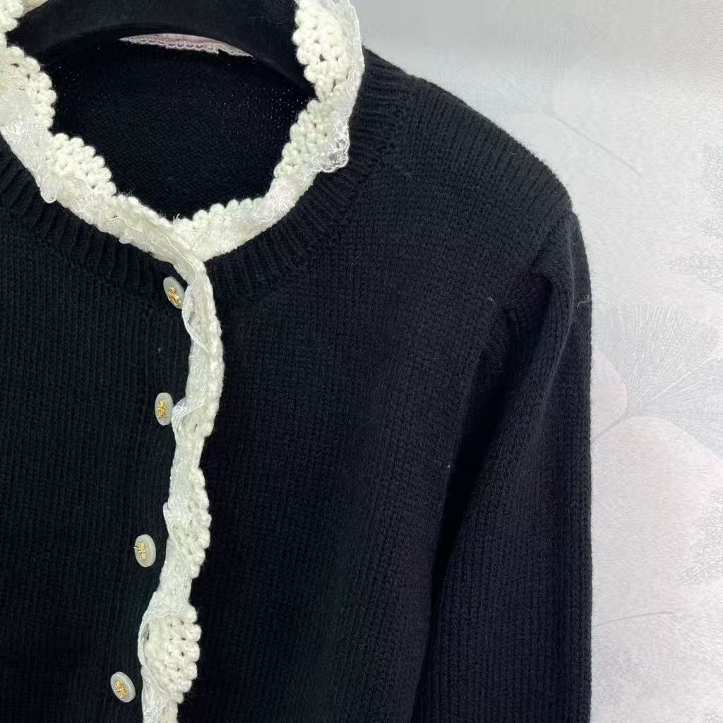 New Early Fall Lace-Trimmed Knit Cardigan