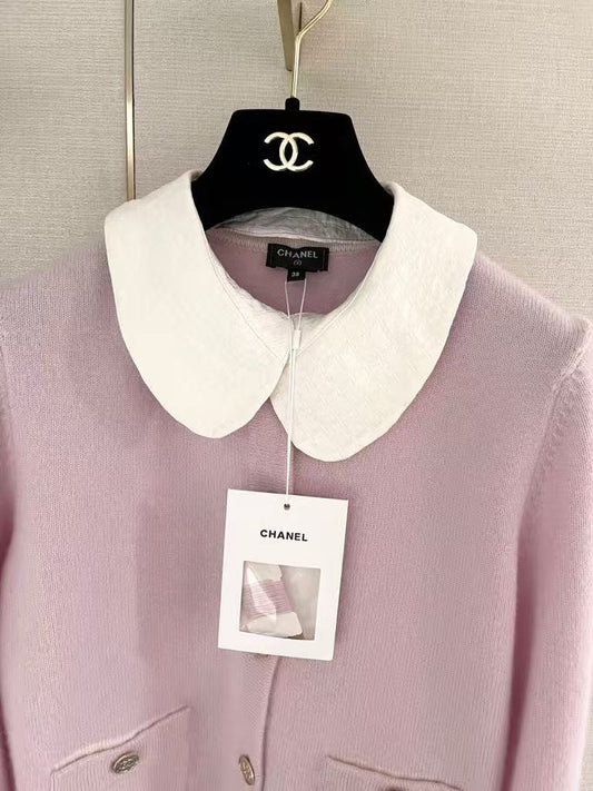 Eine Strickjacke mit abnehmbarem Jacquardkragen!