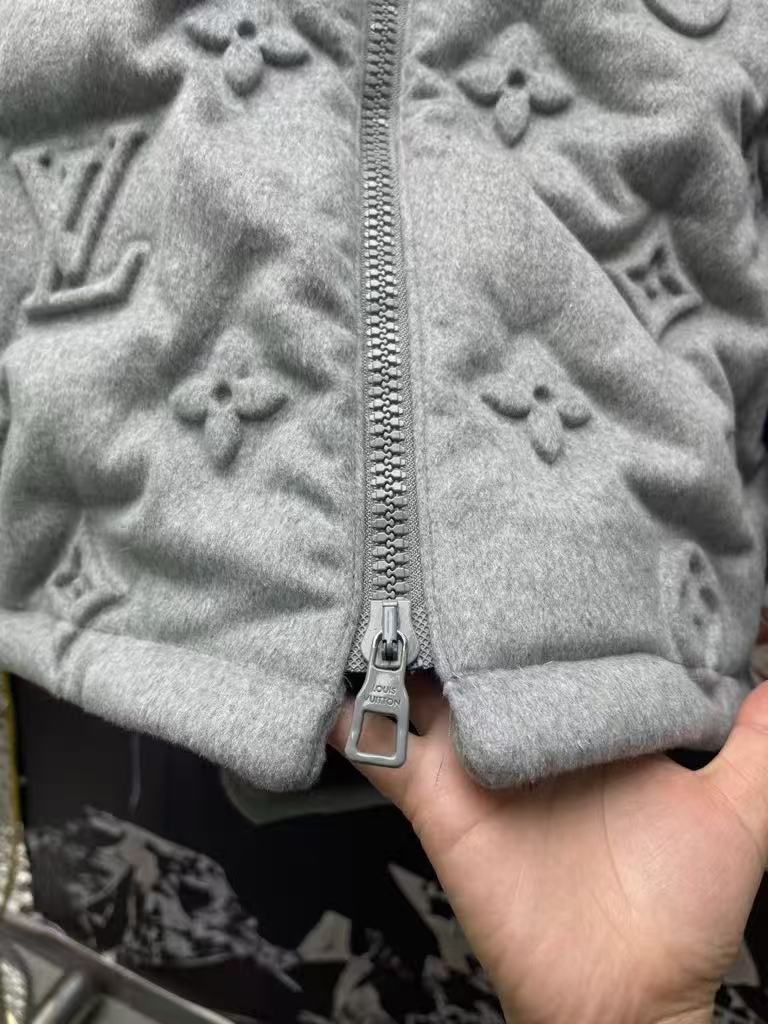 Full-print embossed down jacket, white goose down jacket, loose coat