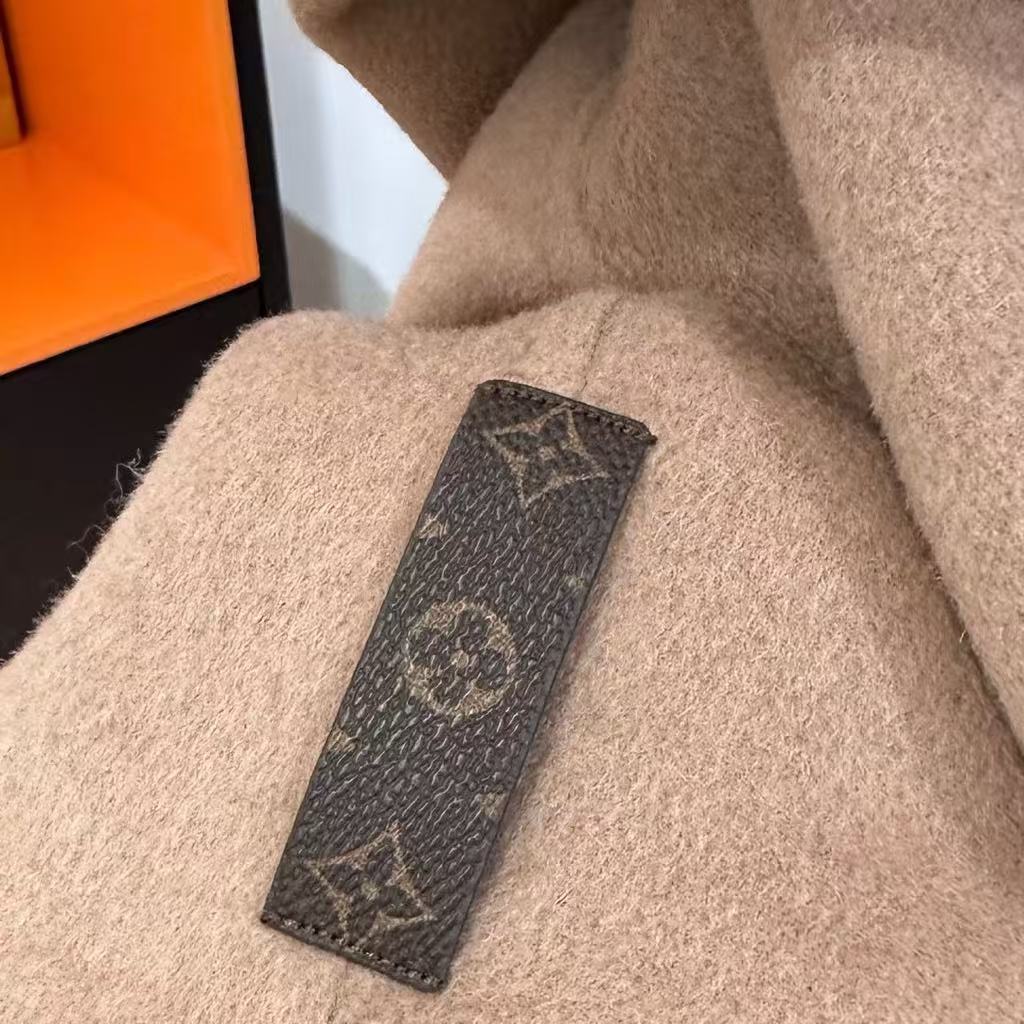 New hooded midi coat