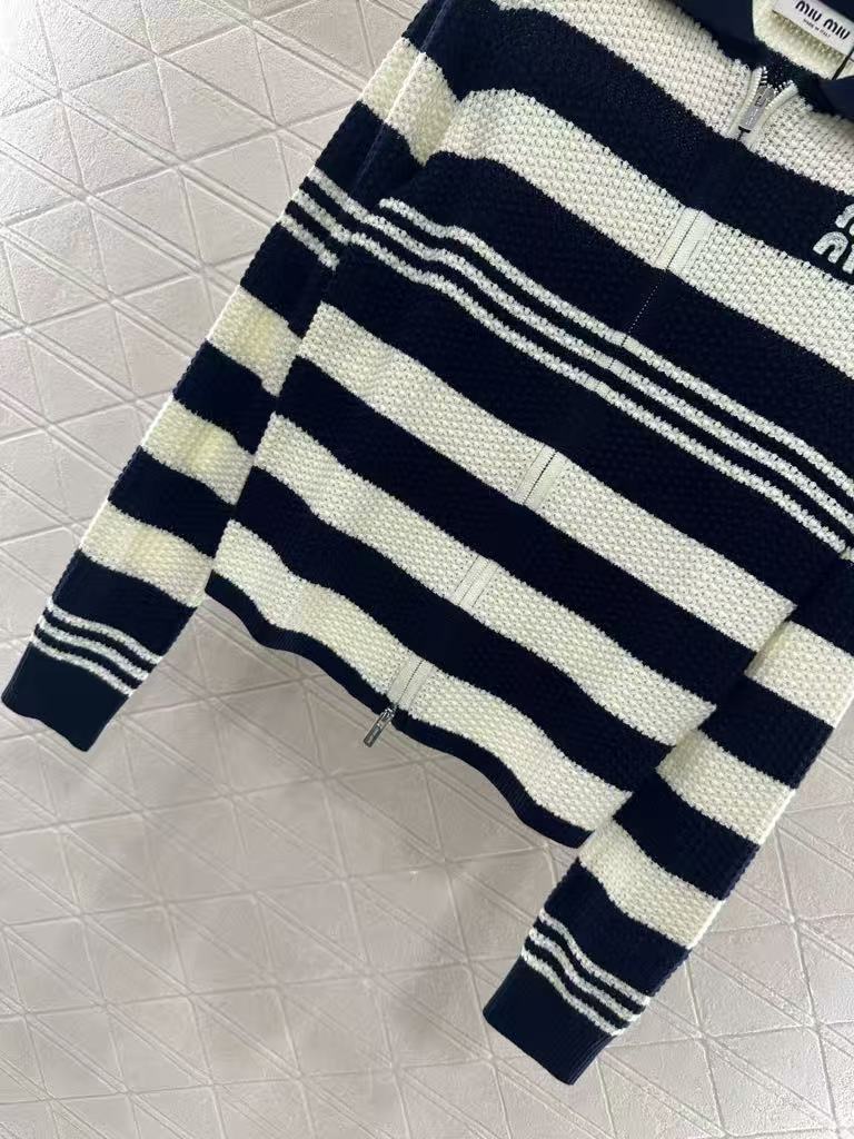 Lapel Knit Striped Cardigan