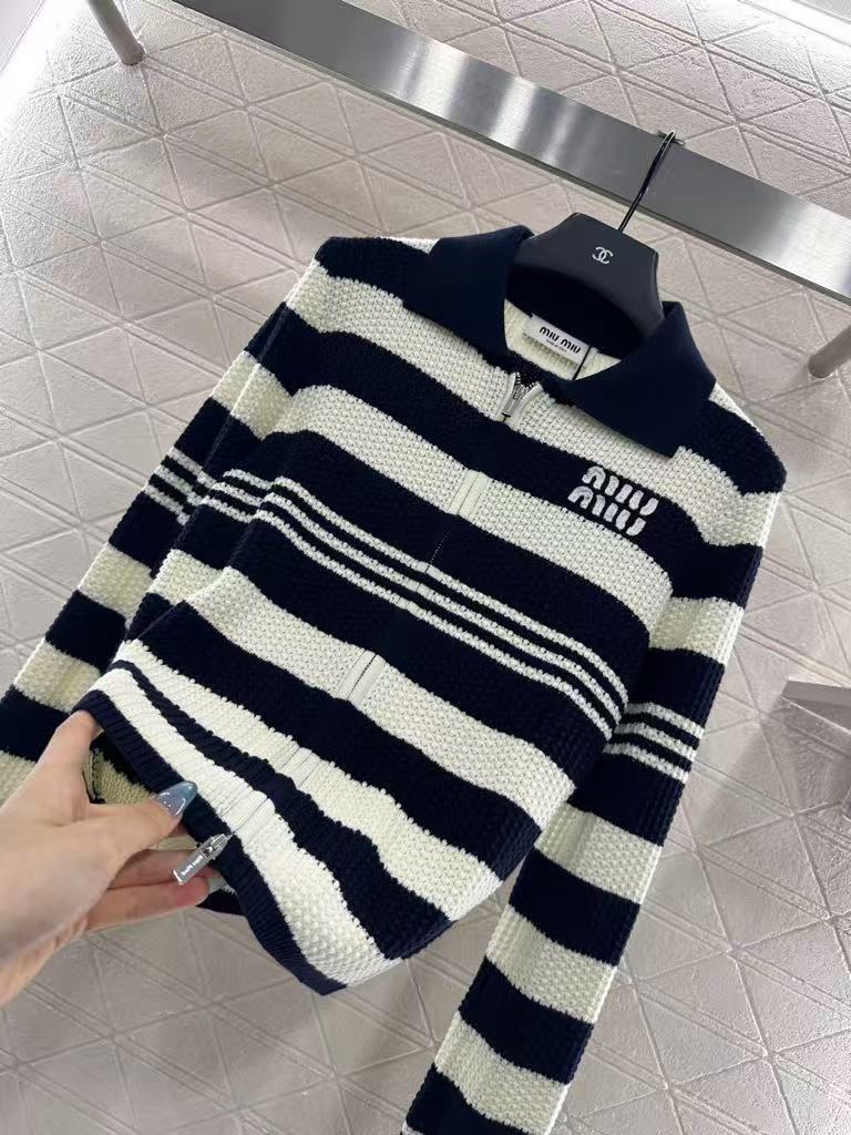 Lapel Knit Striped Cardigan