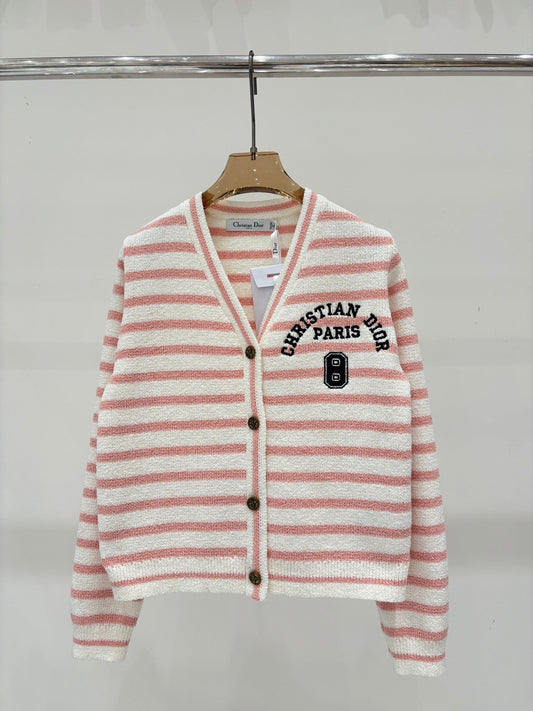 25 Early Autumn New V-neck Letter Striped Casual Knit Cardigan