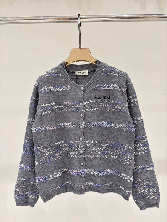 New round neck contrast stripe word logo embroidered knitted cardigan