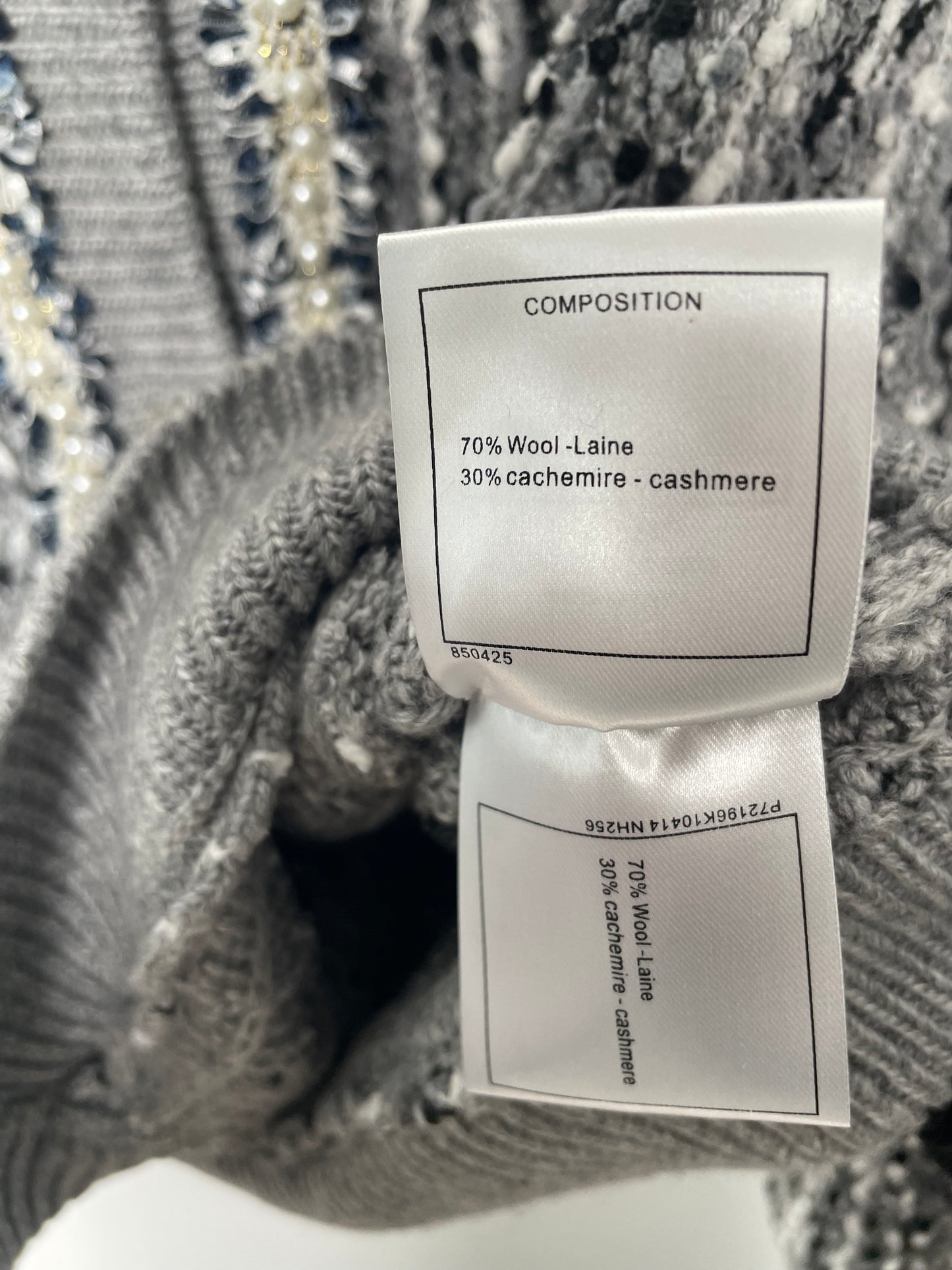 🔥HOT🔥25FW new cc logo pattern embellished cardigan