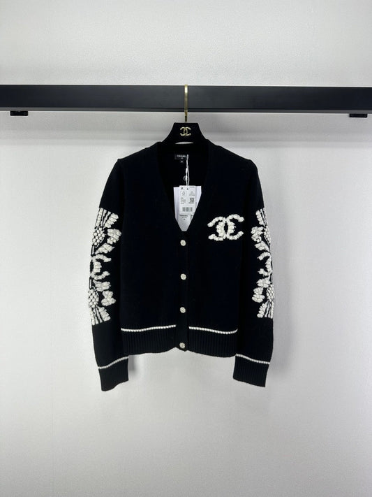 26SS NEW V-neck knitted cardigan