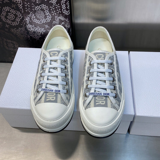 25FW NEW Embroidered Canvas Shoes
