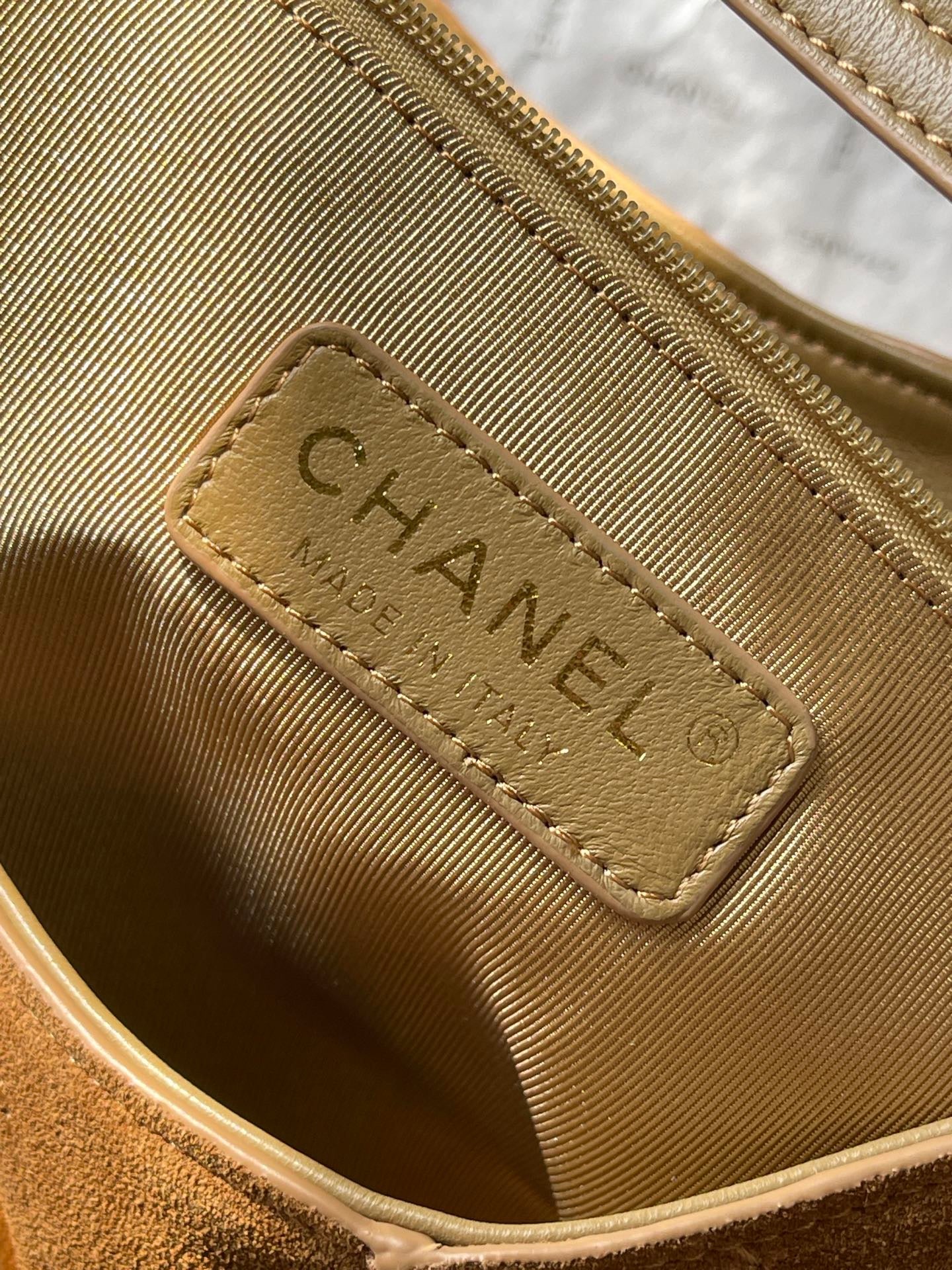 🔥HOT🔥26C latest suede hobo bag