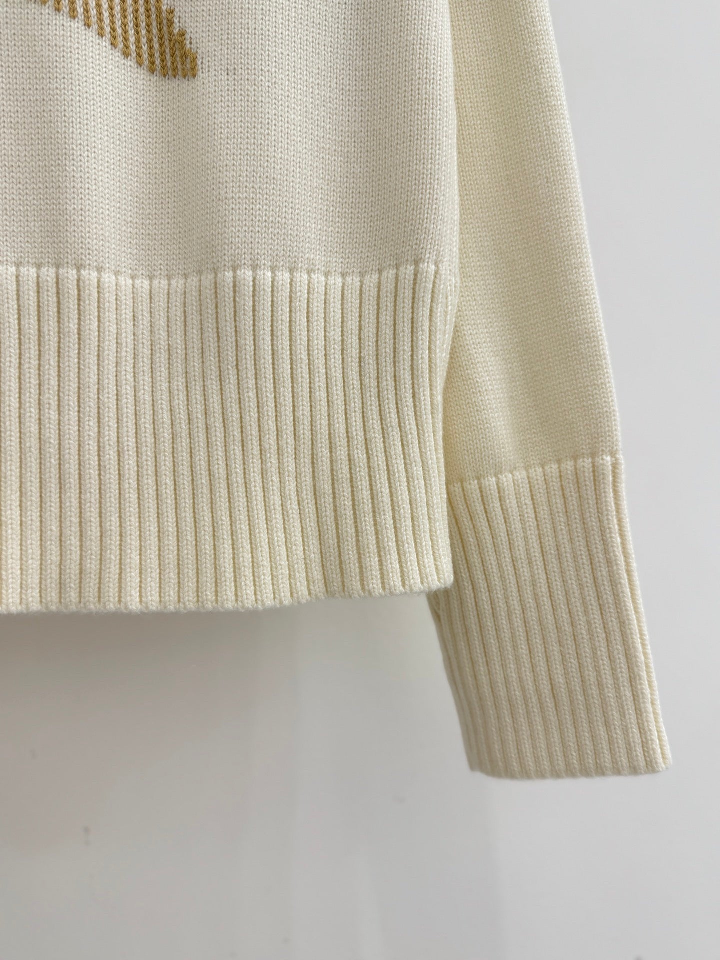 25FW New Early Autumn Contrast Striped Lapel Knitted Long Sleeve Cardigan