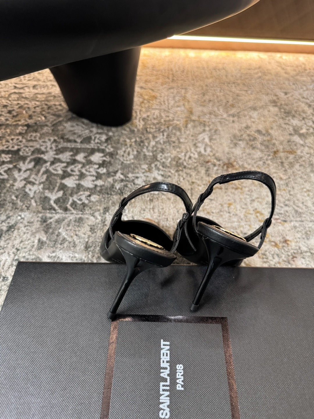 25FW new metal small square toe high heels (height: 8cm)