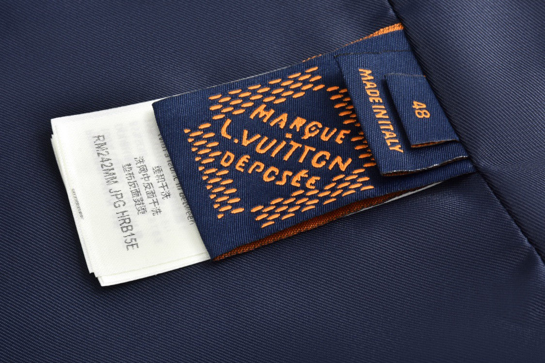 Pharrell-Jacke mit Stickerei