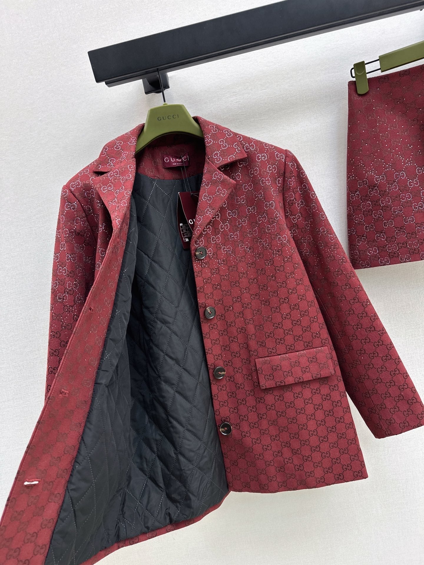 🎄Xmas🎄25FW Sparkling Autumn and Winter Series Christmas Red Luxurious Crystal Diamond Letter Jacquard Jacket