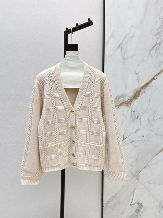 25FW latest three-dimensional crocheted V-neck cardigan