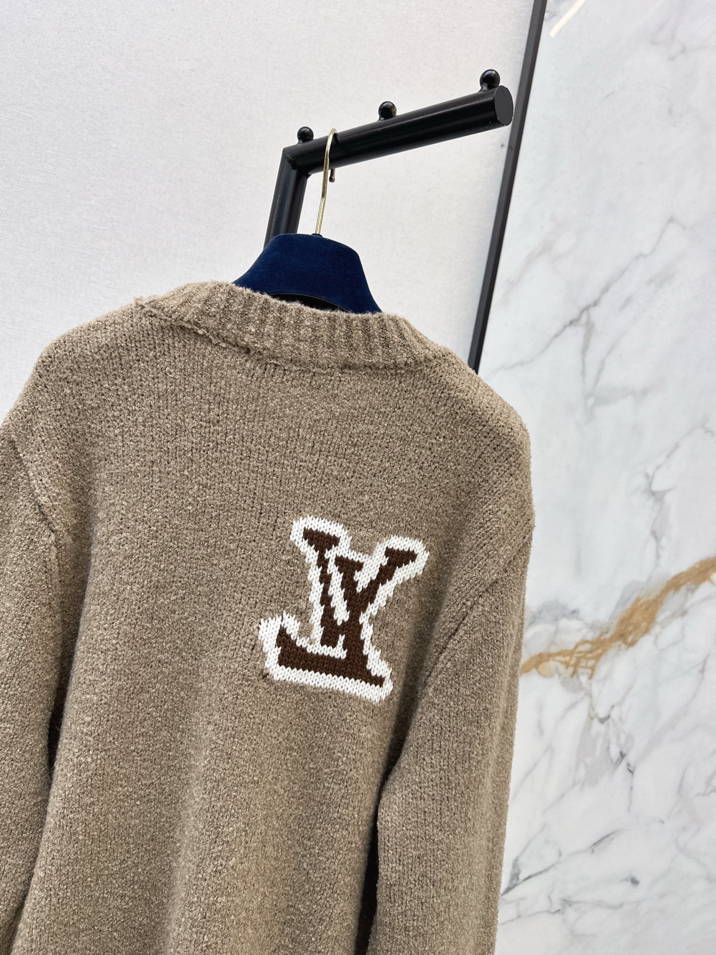25FW jacquard sweater