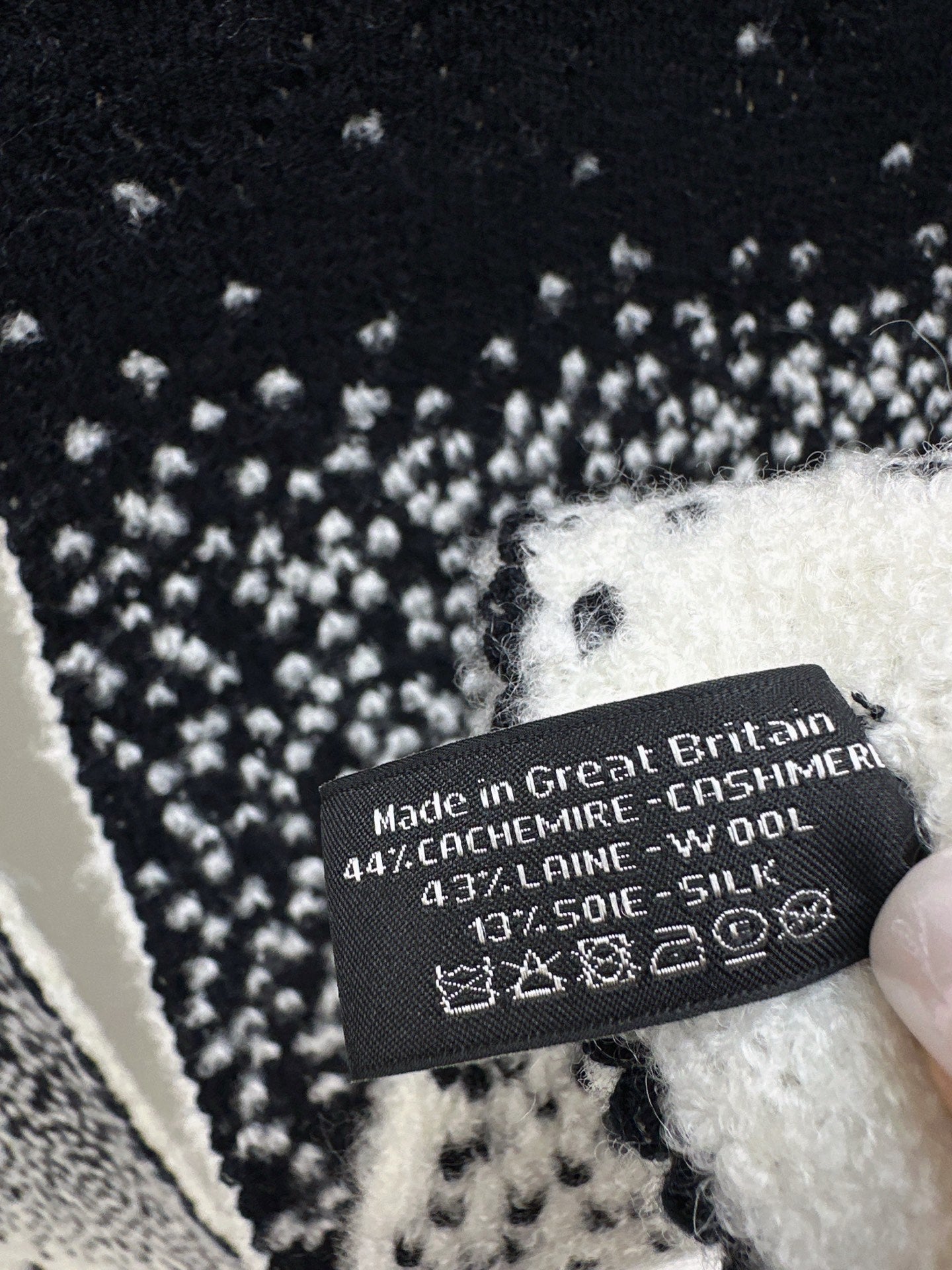 25FW NEW cashmere hat scarf