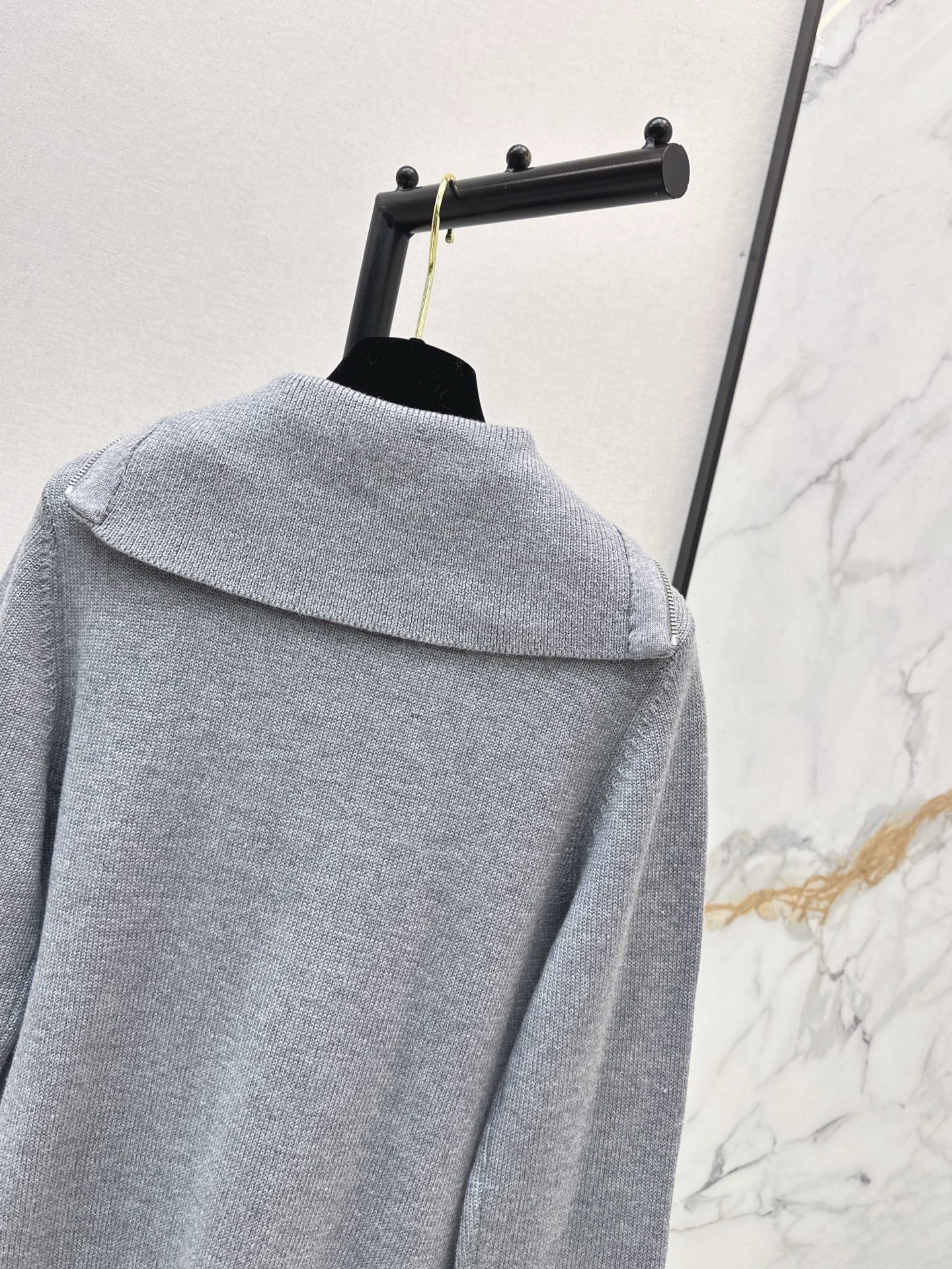 25FW zip knit jumper