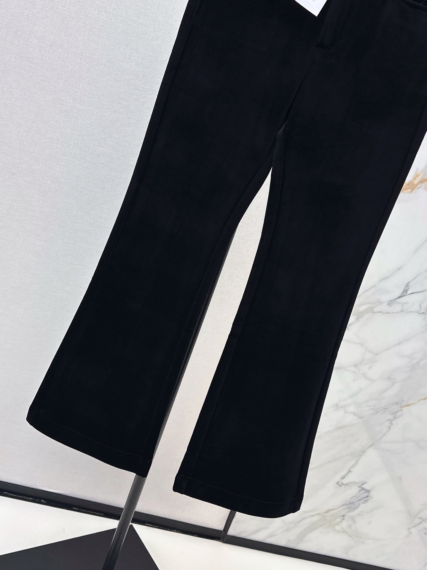 25FW velvet flared pants