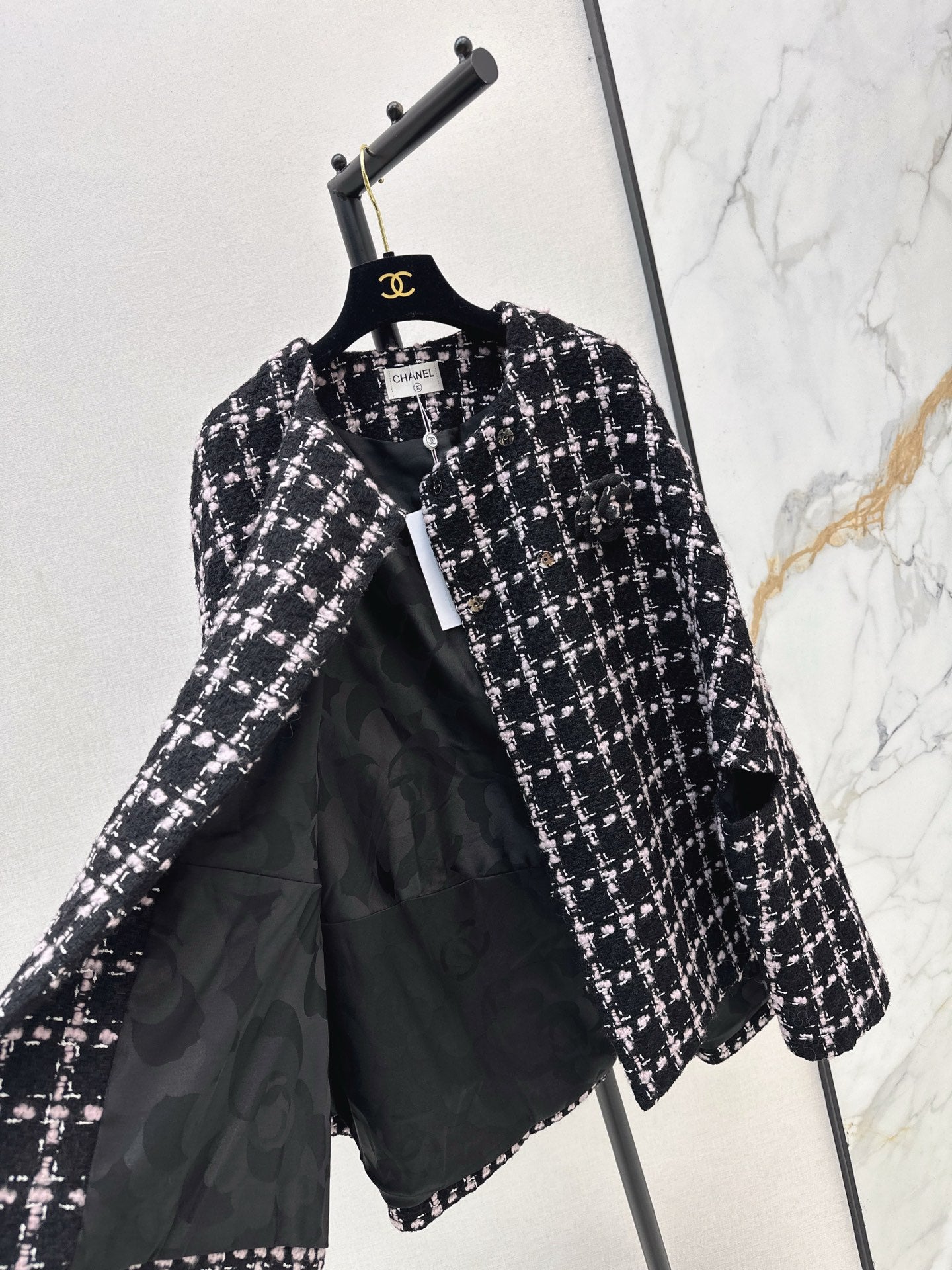 25FW check cape coat