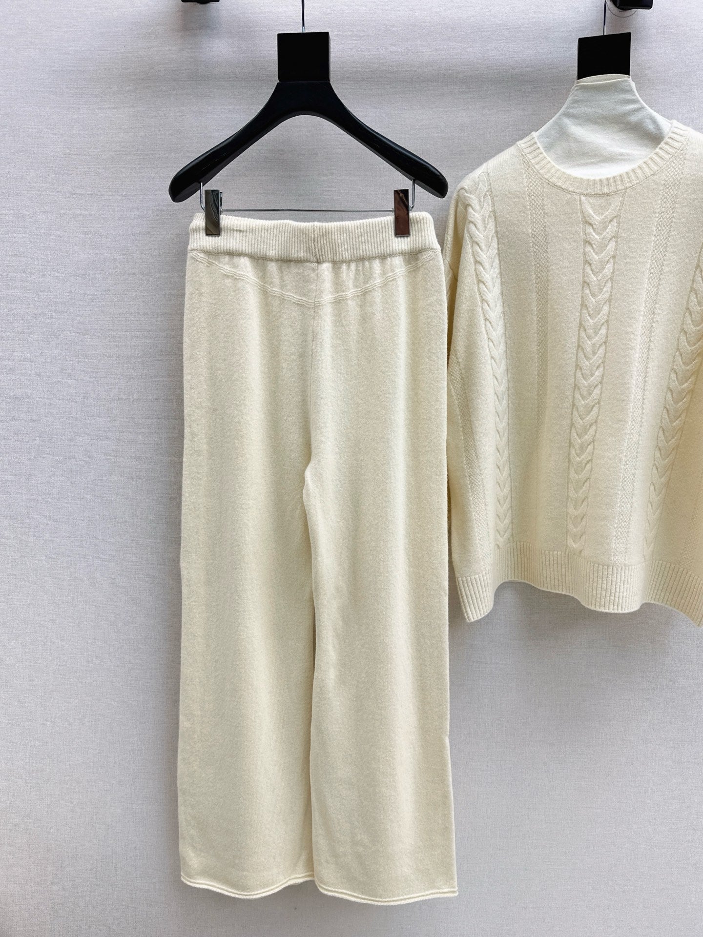 26SS wool pullover sweater+wide-leg pant outfit set