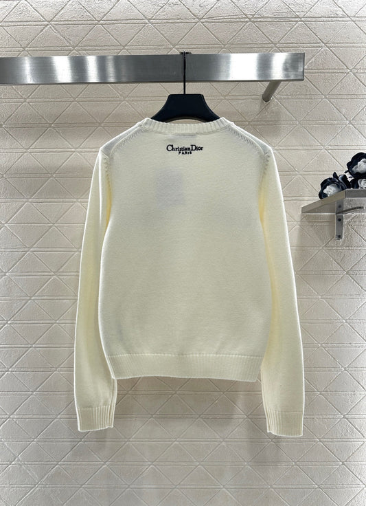 25FW embroidery sweater