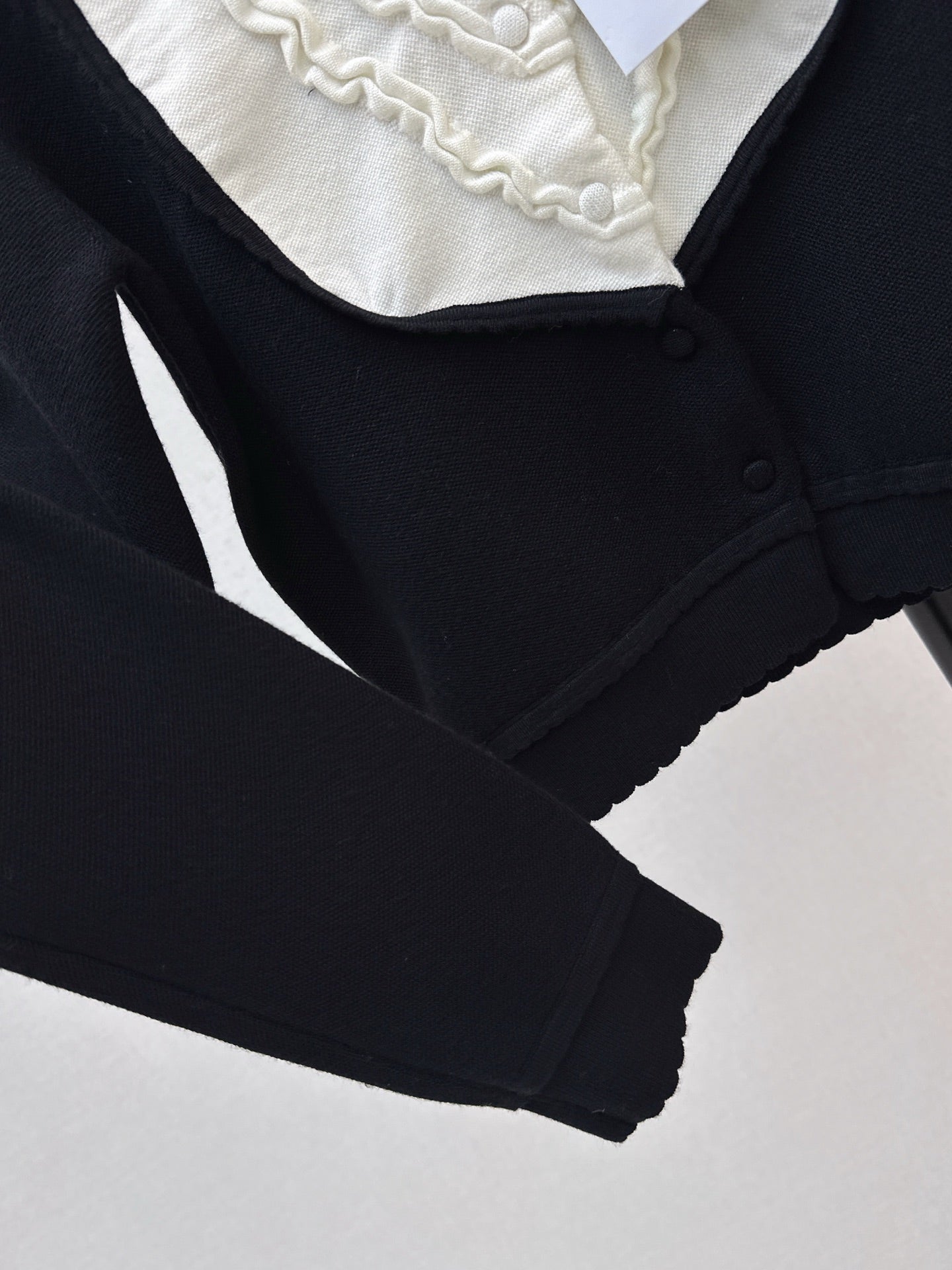 26SS contract sweater