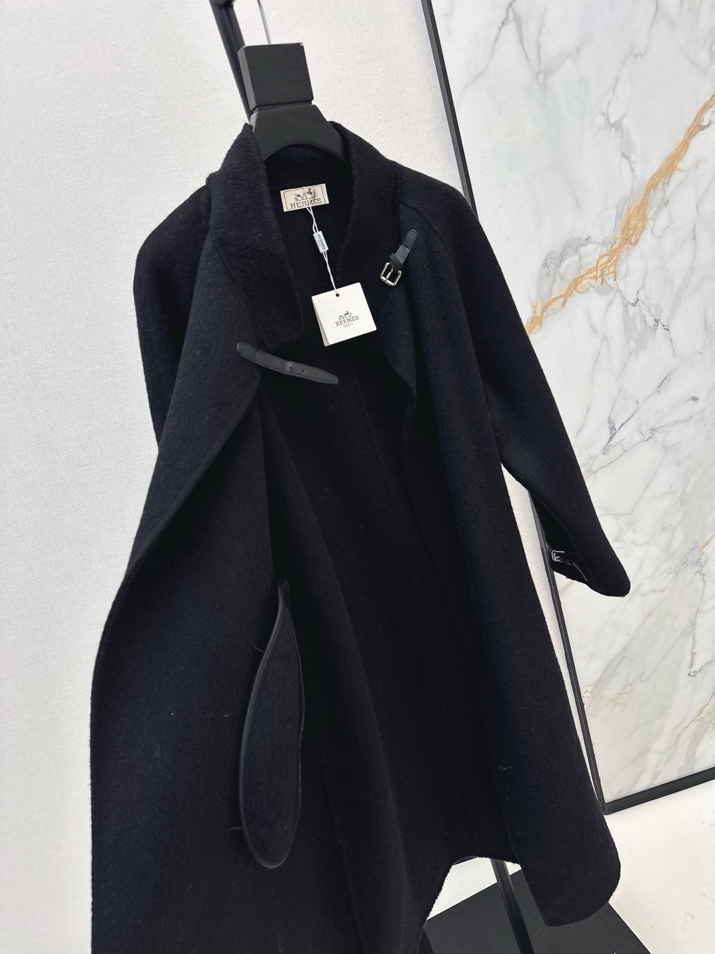25FW NEUER Wollmantel